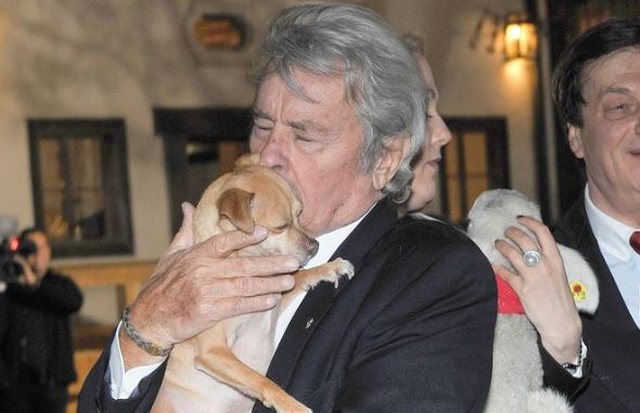 Alain Delon’un vasiyeti yerine getirilmeyecek