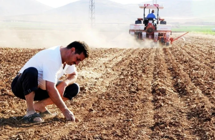 İddia: Çiftçilere mazot, gübre ve prim desteği kaldırıldı