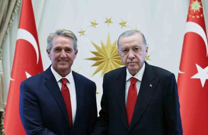 Cumhurbaşkanın Erdoğan ABD Büyükelçisi Flake’i kabul etti