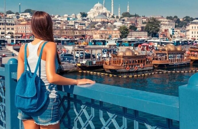 Hollandalı turistin İstanbul izlenimleri: Türk arkadaşlarımın neden yaşamak istemediklerini anladım