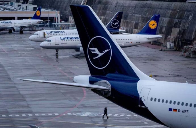 İsrail’e inmeyi reddeden Alman pilot rotasını Güney Kıbrıs’a çevirdi