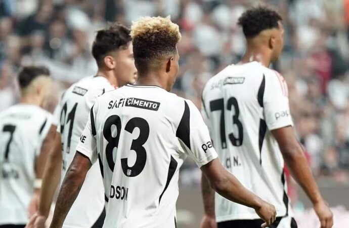 Beşiktaş UEFA Avrupa Ligi kadrosu açıklandı