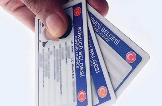 Ehliyet İçin Son 3 Gün: Değiştirmeyen 7.438 TL Ödeyecek