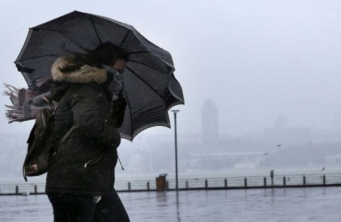 Meteorolojiden 2 ilde turuncu, İstanbul dahil 22 ile sarı kodlu uyarı