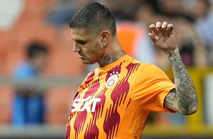 Galatasaray’ın yıldızı Icardi İstanbul’dan ayrıldı