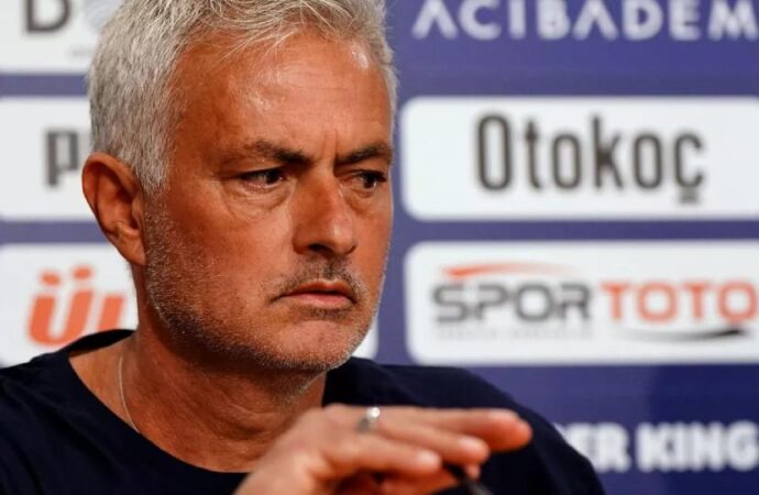 Mourinho: 35 yıllık kariyerimde böylesini hiç görmedim