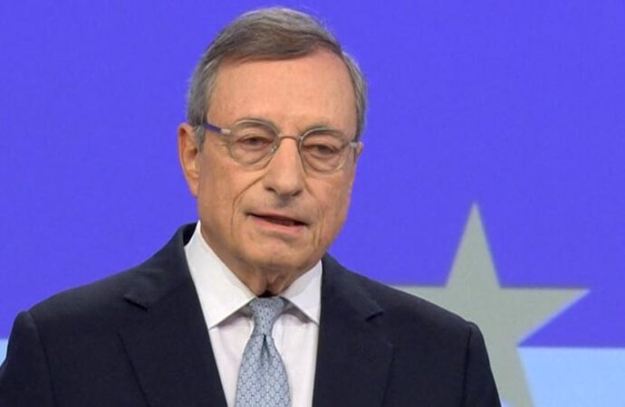 Mario Draghi: AB’nin varlığı sona erebilir