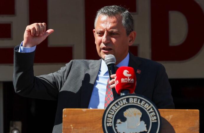 Özgür Özel: Bilal Erdoğan sahaya indiyse işler yolunda gitmiyordur