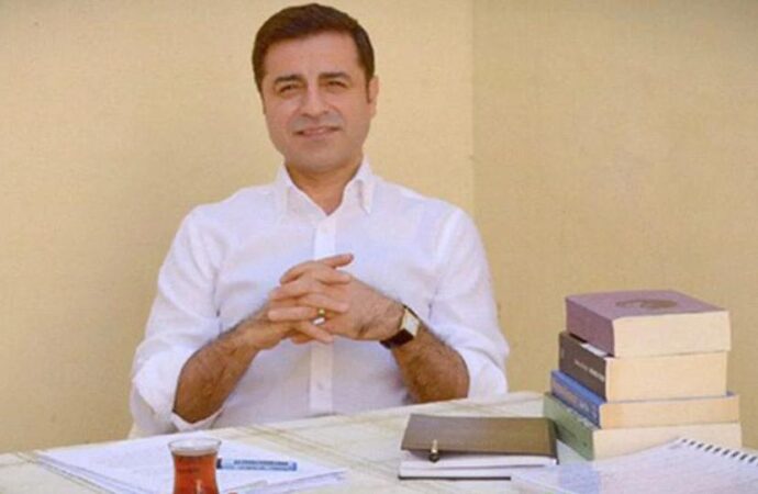 Selahattin Demirtaş: Cezaevinde olduğum sürece sizinle Kürt sorununu konuşmam