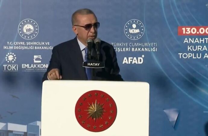 Erdoğan: Terörün olmadığı Türkiye’yi mutlaka inşa edeceğiz