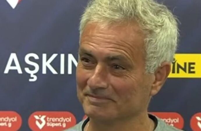 Mourinho’dan Samsunspor maçı sonrası açıklama