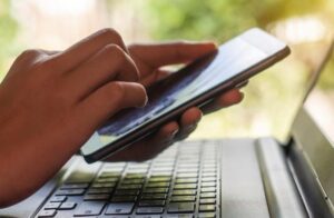 Yazın Bu Hataları Yapmayın! Akıllı Telefonunuzu Hızla Bozabilirsiniz