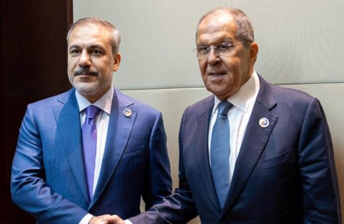 Hakan Fidan, Sergey Lavrov ile görüştü