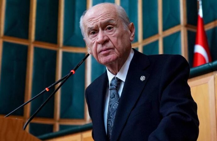 Bahçeli kürsüden uyardı: Medya patronlarını tek tek not alıyoruz