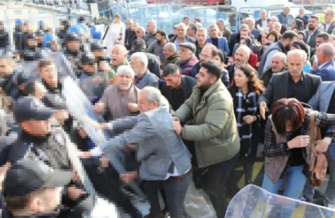 EGM: Kayyum protestolarında 140 kişi gözaltına alındı