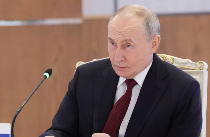 Putin: Oreşnik füzesinin muadili yok, yakın gelecekte yeni silahlar duyurabiliriz