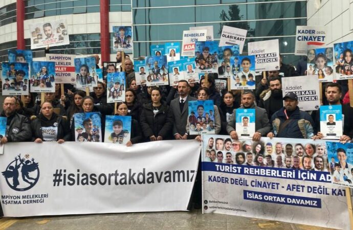 İsias Otel davasında ailelerden mahkeme heyetine: 72 canın bedeli 10 yıl, 15 yıl değil