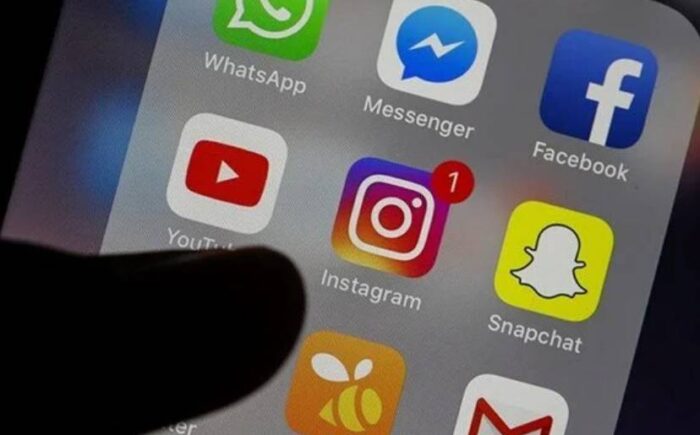 Sosyal  Medya Bağımlılığı Alarm Veriyor