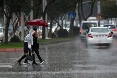 Meteoroloji’den İstanbul ve 30 kente sağanak, 11 ile de kar uyarısı