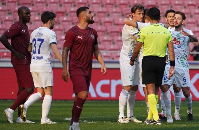 Hatayspor, Rizespor’a 2-1 mağlup oldu