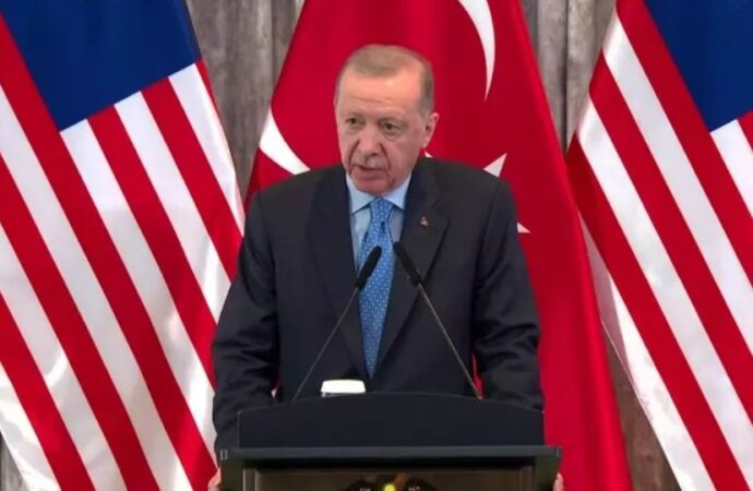 Erdoğan: İsrail, Filistin topraklarındaki işgale son vermeli