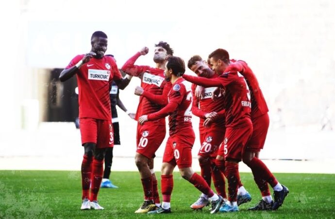 Gaziantep FK, Sivasspor’u 2-1 mağlup etti