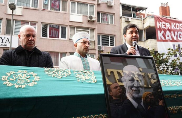 Ayfer Atay son yolculuğuna uğurlandı