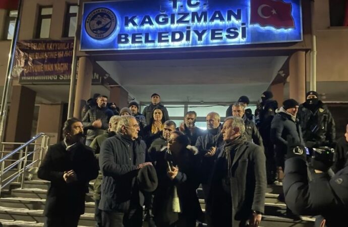 DEM Partili Kars Kağızman Belediyesine Kayyım Atandı