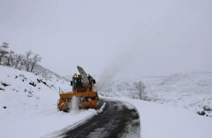 Yozgat ve Bingöl’de kar yağışı nedeniyle eğitime ara verildi!