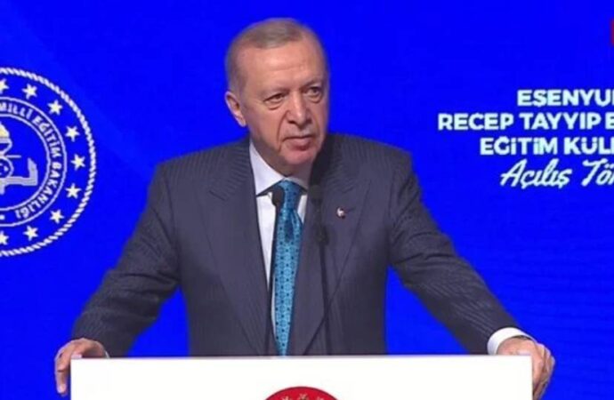 Erdoğan: Sosyal medyaya yaş sınırı gelebilir