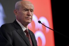 MHP lider Bahçeli, İmamoğlu’nun gözaltına alınmasına ilişkin: “Hiç kimse dokunulamaz, ulaşılamaz, erişilemez ve hesap sorulamaz değildir. Türk yargısına güvenim tamdır.”