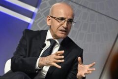 Financial Times: “Mehmet Şimşek’in ekonomik kazanımları tehdit altında”