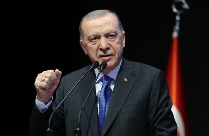 Cumhurbaşkanı Erdoğan gelişmelerle alakalı sert konuştu!