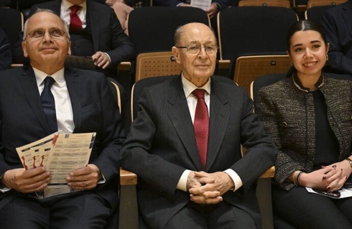 Ahmet Necdet Sezer, konserde görüntülendi!