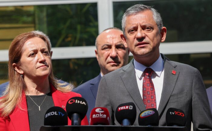 Özgür Özel’den Asgari Ücret Çağrısı: