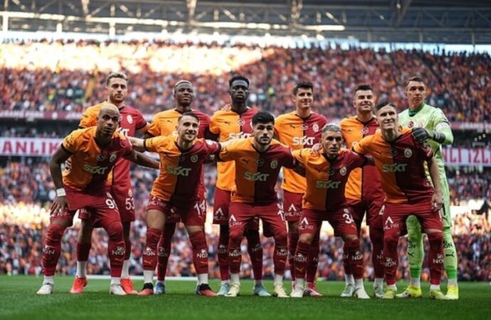 Lider Galatasaray, Sivasspor’u 4 golle yendi! Derbi öncesi puan farkını 8’e çıkardı