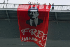 “İmamoğlu’na özgürlük” pankartına soruşturma