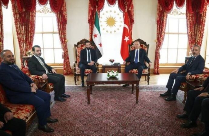 Dolmabahçe’de sürpriz zirve: Erdoğan, Suriye Geçici Cumhurbaşkanı Şara ile bir araya geldi