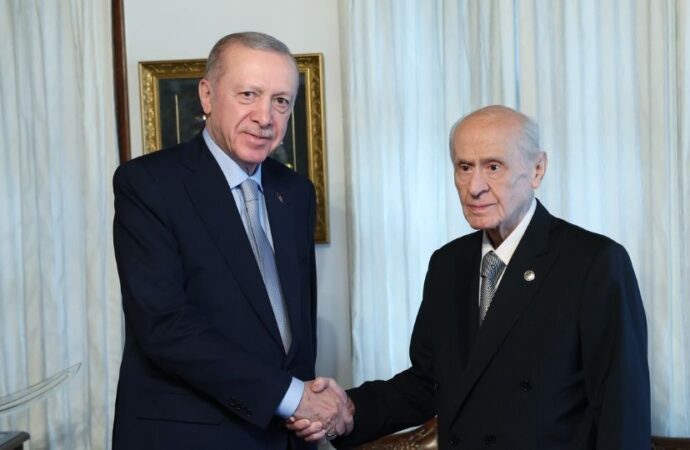 Erdoğan ve Bahçeli’den kritik ‘yeni anayasa’ zirvesi