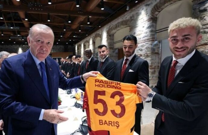 Erdoğan, şampiyon Galatasaray’ı kabul etti
