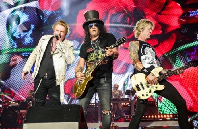 Guns N’ Roses 32 yıl sonra İstanbul’da: Efsane geri dönüyor!