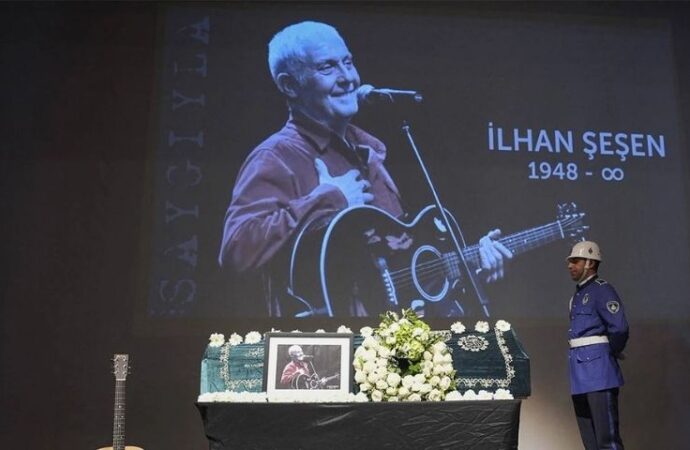 Ünlü sanatçı İlhan Şeşen son yolculuğuna uğurlandı