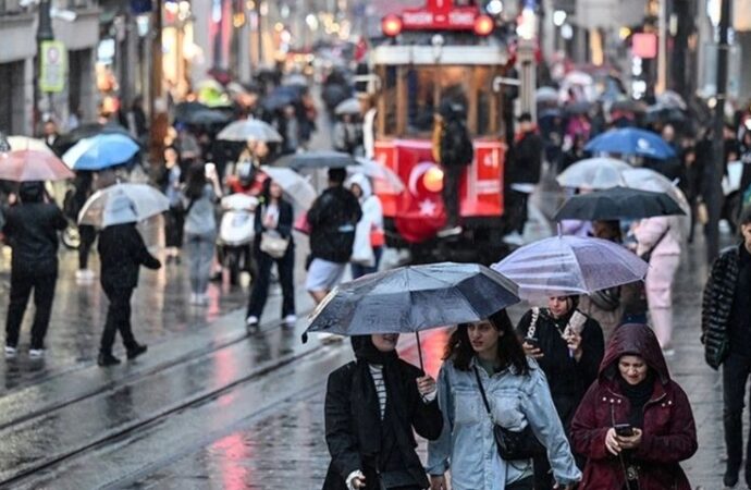 AKOM uyardı: İstanbul’da yağmur bekleniyor!