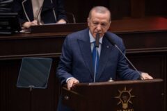 AKP’den Tartışma Yaratacak Teklif: Cumhurbaşkanı’na subayları ihraç etme yetkisi geliyor! CHP’den sert tepki var