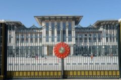 PKK’nın fesih kararı ardından Külliye’den Türkiye yüzyılı ve reform mesajı
