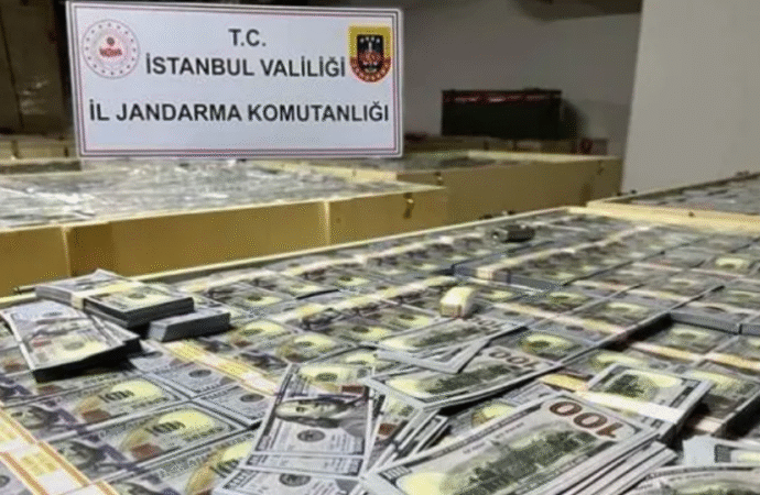 İstanbul’da 4,5 milyar TL değerinde sahte döviz operasyonu: 5 şüpheli gözaltında