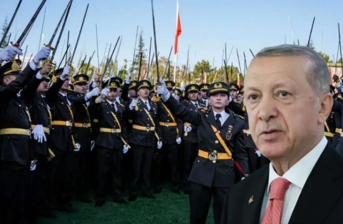 TSK’ de ihraç yetkisi geri çekildi, rütbe düzenlemesi kaldı!