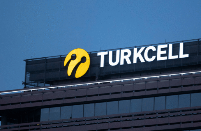 Orta vadede yeni favori Turkcell oldu!