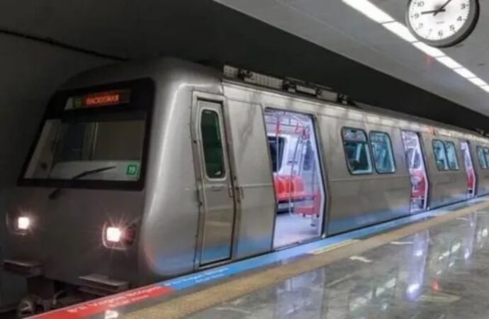 Valilik duyurdu: Taksim ve Şişhane Metro İstasyonları kapatıldı