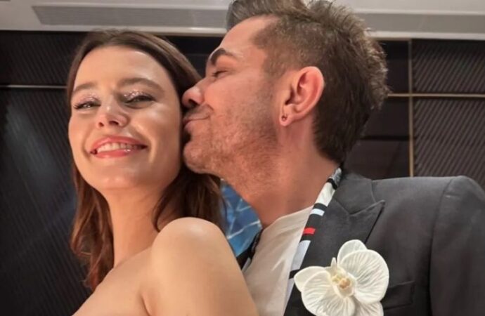 Beren Saat isyan etti: Şartlar iyileşmeden dönmeyeceğim